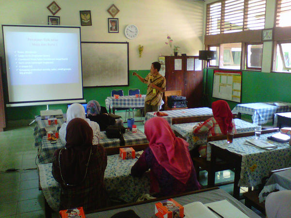 mtsalikhlas's tweet photo. Fun Learning http://t.co/YxcdOTY9