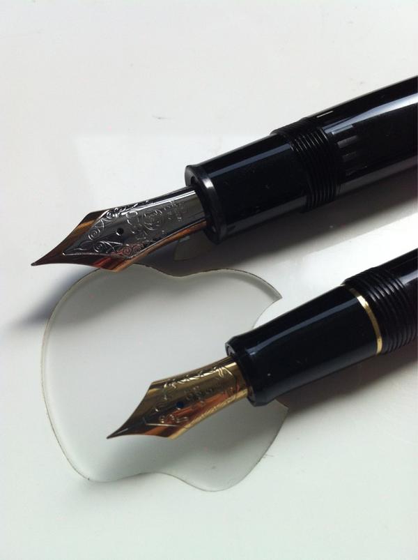 Incmplt 万年筆のペン先をアスコルビン酸で洗浄したら新品みたいに汚れが落ちた Pilot Customとモンブランの146のどっちにインクいれようかな Http T Co Bwfggaec