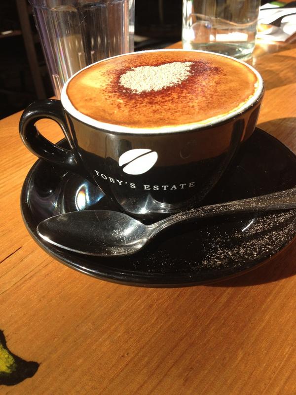 frankiemic's tweet photo. @Tina_Genua @nicnaso  great coffee at tiger bakers cafe in darlinghurst 👍 http://t.co/9mnMhVB0