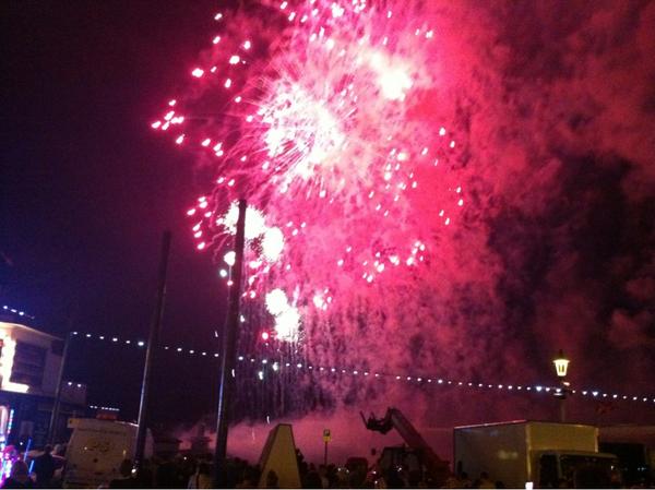 shozza836's tweet photo. Blackpool firewowks comp http://t.co/q0qPfpug