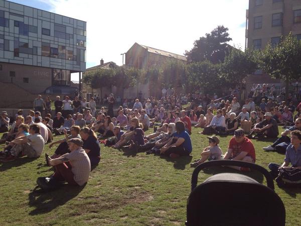 Huge crowd for the Mugenkyo Taiko drummers at #ABDF12 @BarnsleyCivic <a href="/PeoplesMuseum/">PeoplesMuseumProject</a> such a lovely atmosphere!