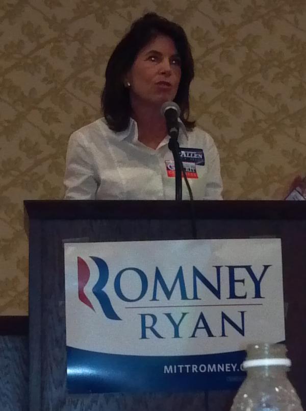 MarkObenshain's tweet image. @susanballenva spreading the enthusiasm at the Salem Republican Breakfast.
