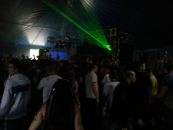 Robert_G_Gibson's tweet image. @WandWmusic smashing it at #FOF #PITP2012
