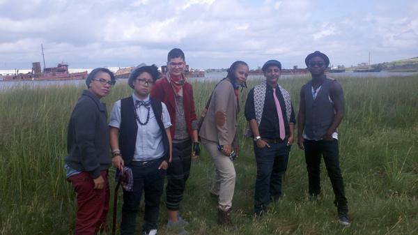 brownroundboi (he/they/siya) tweet media