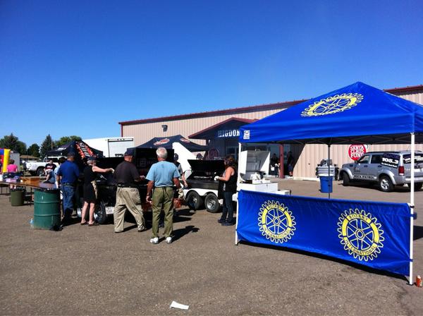Saamis_Rotary's tweet photo. Rocking out at the Toy Run. Come by the stampede grounds and visit http://t.co/f4ECUx8x