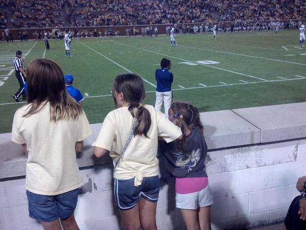 JustinHarley's tweet photo. Great seats http://t.co/T2aeRc64