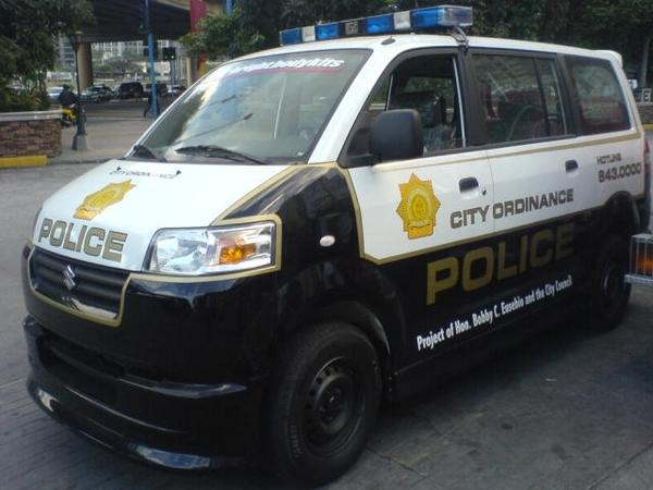 ehmvee's tweet photo. For Sale 
Suzuki Police MobilePhp 635,000 http://t.co/0uIRzZhr