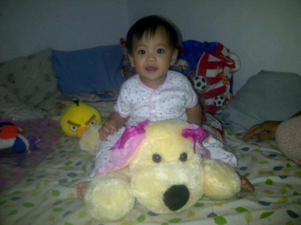 AdelineDevita's tweet photo. #mainan kesayangan keela si PinkDo @parentingINA http://t.co/PNdlE6CF