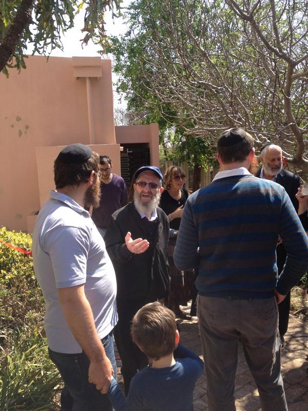 AriKievman's tweet photo. At the official opening of TA new Mikvah http://t.co/7n4jBtjp