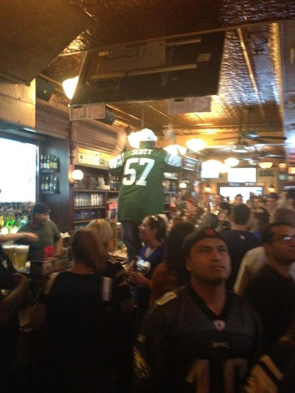 KRLiska108's tweet photo. Best fan EVER #NYJets! http://t.co/TMLt57I4