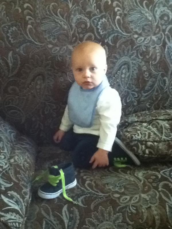 HashBrowns101's tweet photo. It's Shoeless Jo Jackson! http://t.co/YPxERpgF