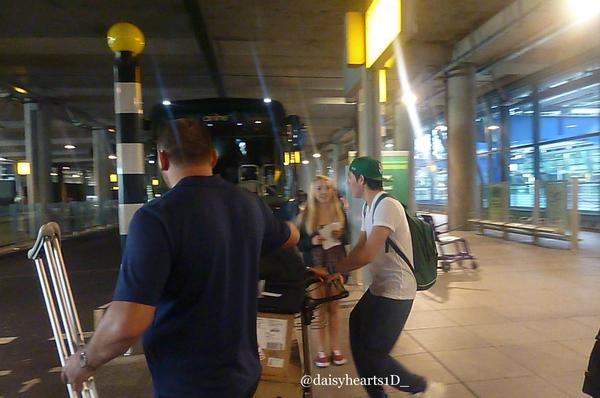 Embedded image permalink