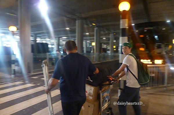 Embedded image permalink