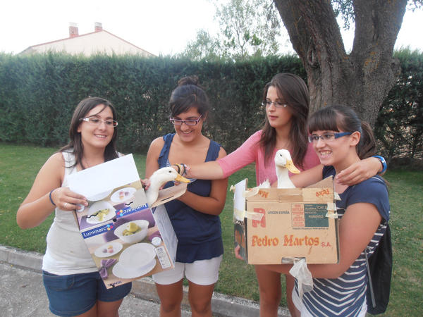 833Laura's tweet photo. Es difícil terminar mejor las vacaciones, gran finde! Viva san pito pato!!!! @CasildaAlonso @tomecris #rebe http://t.co/ktFEzZN6