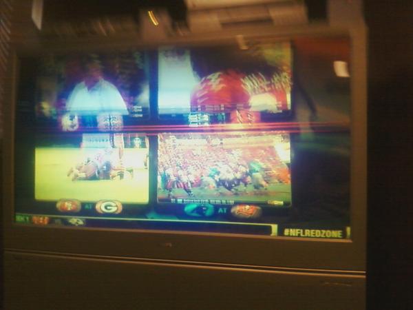 shawster68's tweet photo. #quadbox @ #nflredzone http://t.co/mfCj3831