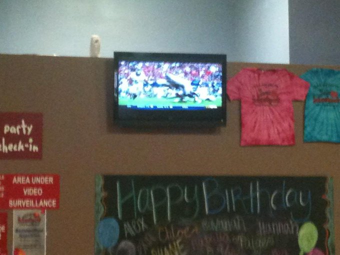 Yay I found the TV!!!! http://t.co/QCvdi8aj<a href="/tag/streetart"class="tags"><span>#streetart</span></a>