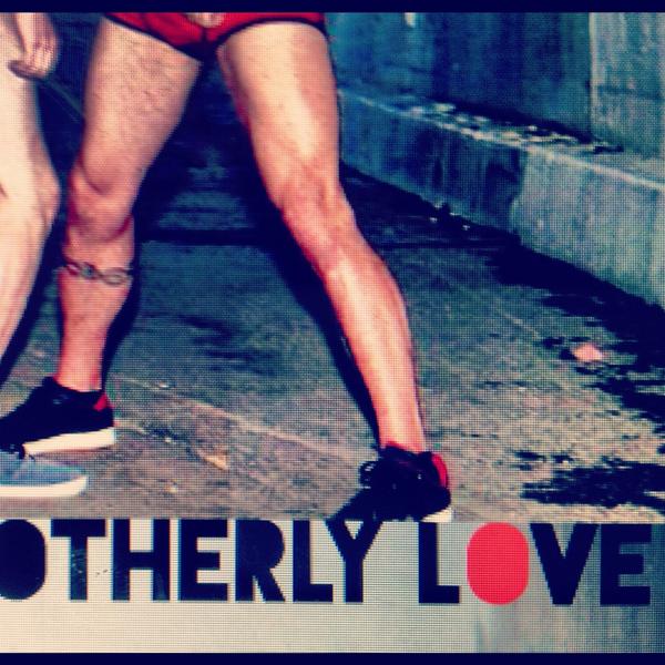 MichaelGodfre's tweet photo. #GodfreMag2 FREE for Inner Sanctum members! Are you a #benjaminion? #brotherlylove http://t.co/VLjAMn4z