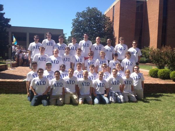 jtmorris91's tweet image. So damn proud of our 35 new guys! #itsbegun #alphaalpha @AlphaTauOmega @ATOBelmont
