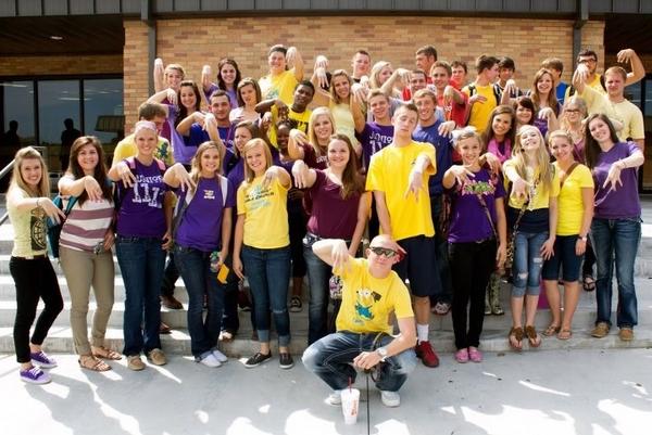 gracelgasso's tweet image. We threw our M's up for Morgan! Ftg loves you 💜💛 #PrayForMorgan @morganmitchell0
