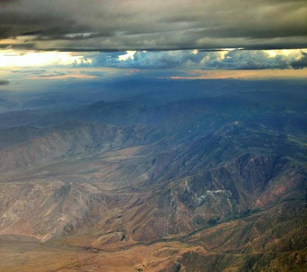 NKokemohr's tweet photo. just flew back into California, managed to snap a pic of Laguna (takeoff should be one ridge over I think) http://t.co/BOBtDW3Y