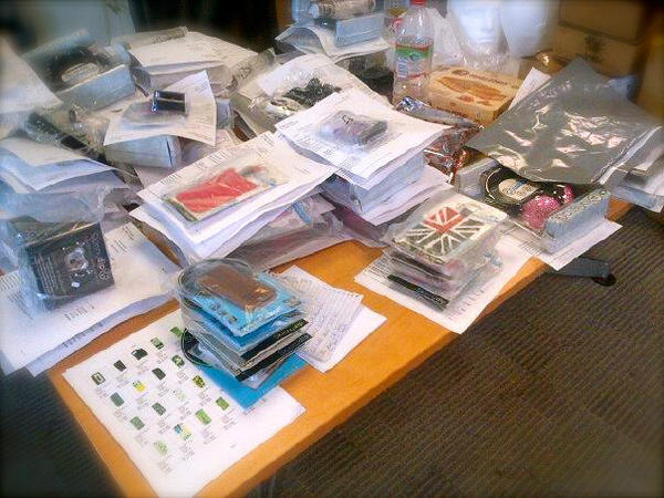 JamesSkinnyDip's tweet photo. Getting all you're orders ready to be sent! http://t.co/a56wcIMn @Lets_Skinnydip http://t.co/NC3GPvui