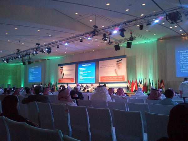 19_meomeo's tweet photo. المؤتمر الدولي لانماط الحياة الصحيه http://t.co/8pgXsSfC