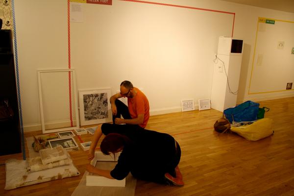 10plots's tweet photo. @HelenFoot de-stalling @mac_birmingham http://t.co/PfFGqt1z