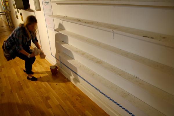 10plots's tweet photo. @Moonbeams_three de-stalling @mac_birmingham http://t.co/7D1EwQML