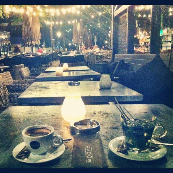 Love4Foodd's tweet image. Late night drink with my baby #cloos #denhaag