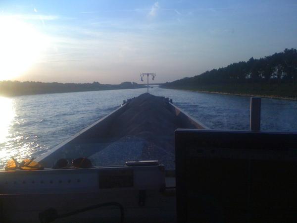 Amsterdam-Rijn-kanaal :p skipper Hendrik!
