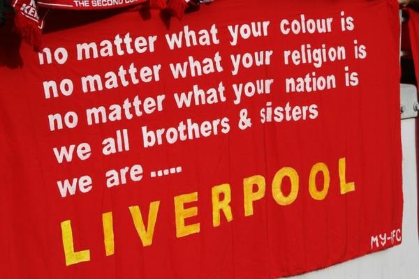 ZIYAAD_LFC's tweet photo. We are LFC Family!!! http://t.co/tf2ZrWxR #NuffSaid #YNWA