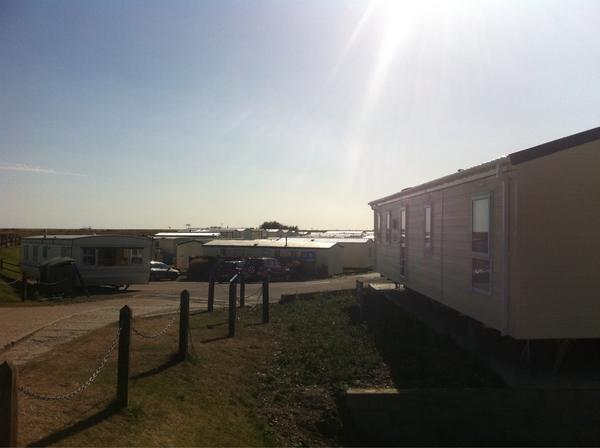 FrenchmansBeach's tweet photo. Our brand new, 800 square ft holiday home lodge is now available to view! £89995, book your viewing on 01797229226 http://t.co/O8gnrnod
