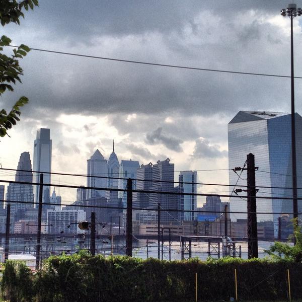 iphotophilly's tweet photo. Awesome rt “@phillylovenotes: One of the best views of the city #Drexel park. http://t.co/VEfPUx2T http://t.co/EvWmZoHc”