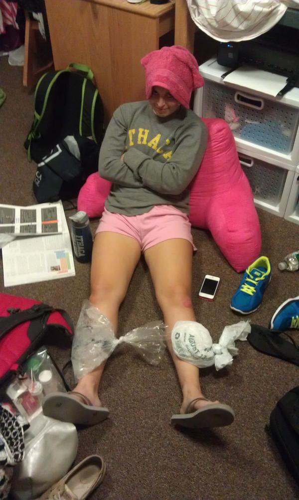 caitlynstrona's tweet image. #rachelproblems