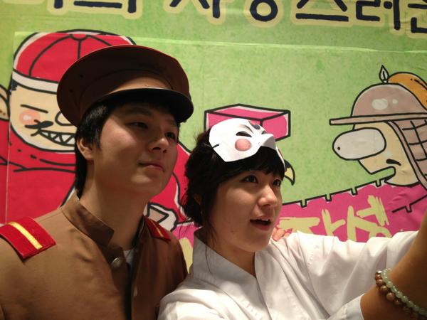 RT <a href="/HKOREA/">Hassan Korea</a>: 오전 열시 부터 우리 역사 문화를 지키기 위한 퍼포먼스가 열립니다