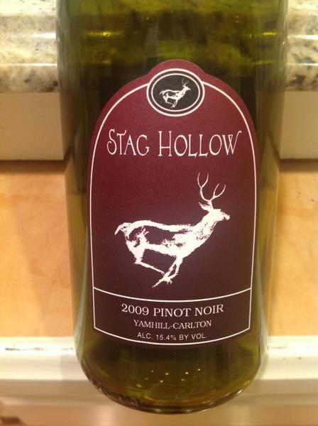 OregonWineLover's tweet image. Here is a really nice #ORPinot at a great price.  Stag Hollow '09 Yamhill Carlton. #Oregonwine #wine