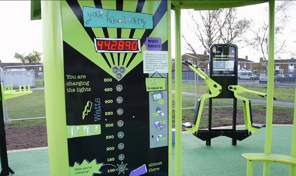 RobertBWalker1's tweet photo. Unique approach to make exercise interesting.  Package activity, science, education in a fun and cool package. http://t.co/kdba97hf
