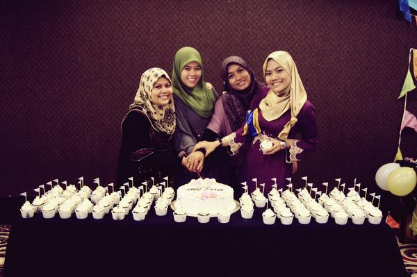 afafismail's tweet image. the four of us #civillegends