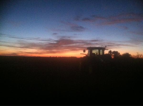 ChaseBubak's tweet image. #loveworkin #fuckcollegefornow