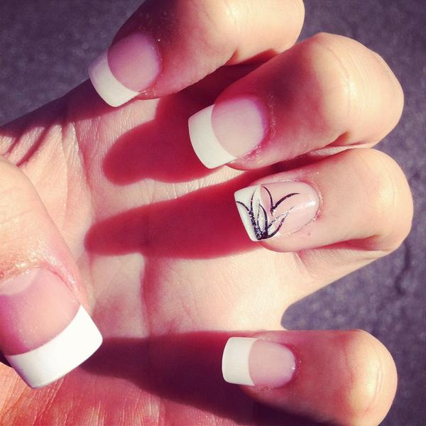 laurenlamorte's tweet image. Nails #prettypattern 💅💗