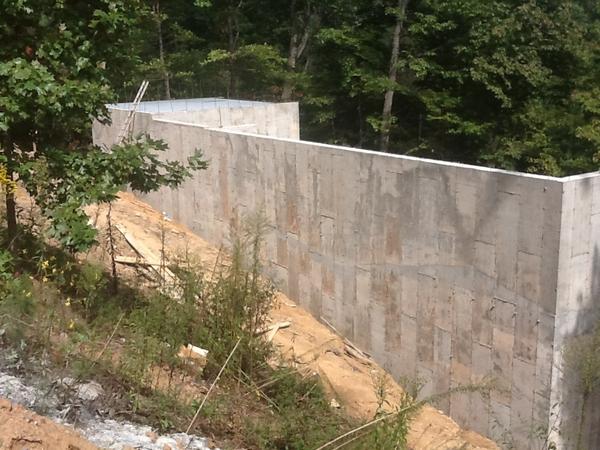 retrofitdesign1's tweet image. Here&apos;s another one of that giant foundation @FalconRidgeAVL  by @greencraftjb 
#retrofitdesign
