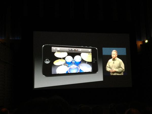T3dotcom's tweet photo. GarageBand on 16:9 screen #iphone5 http://t.co/eTuZSMZt