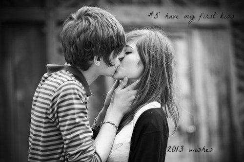 2013wishes's tweet image. #5have my first kiss.