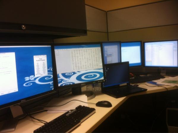 JRocKDaMan's tweet image. #smh #help #PrimaSoftware #KingdomSMT #work #idk #workstation #PCs #WhatYouDoinToday