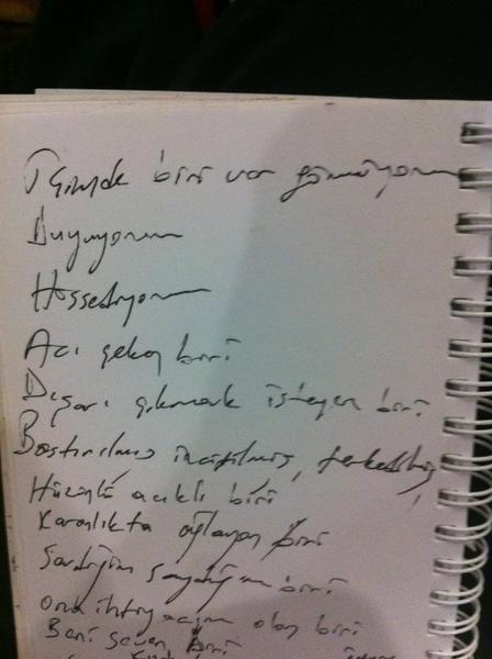 YildizzTilbee's tweet photo. İcimdeki biri http://t.co/RYDcOqki