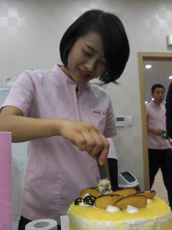 jfchung76's tweet photo. 오늘 생일당한  리하트  OT   이은실  치료사 입니다^^~ http://t.co/e56KDdgg