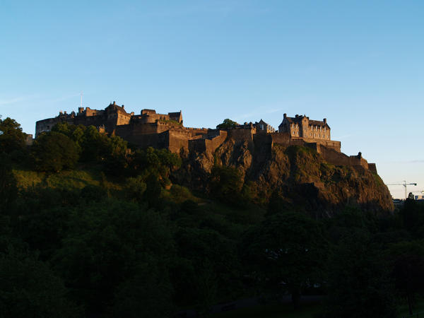 RealToursEdinbu's tweet photo. vistas fabulosas como estas os esperan aqui http://t.co/SFMG2hEb