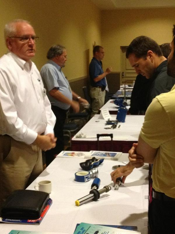 CharliKMatthews's tweet image. Great hands-on training seasons! #PumpTec