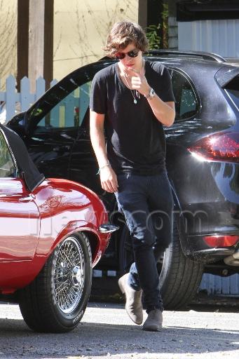 Embedded image permalink