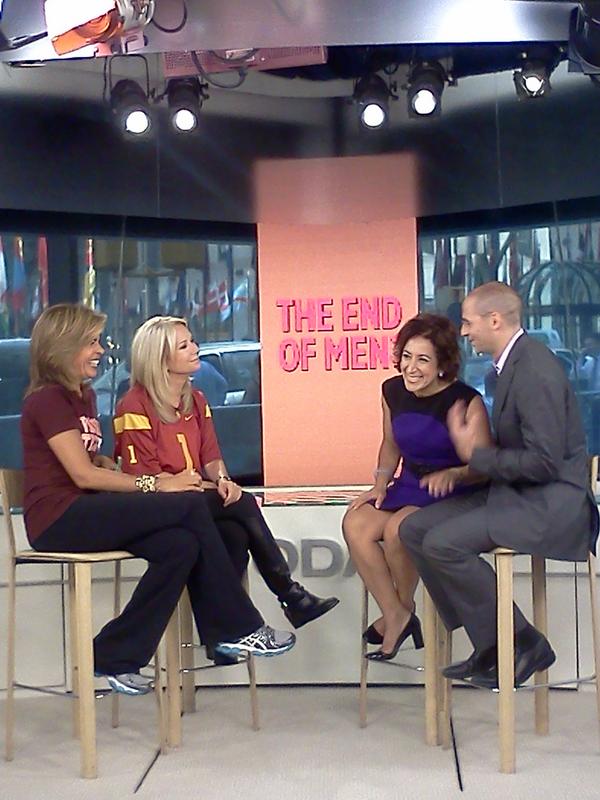 foxyhedgehog's tweet image. Great interview @todayshow! @HannaRosin @davidplotz @riverheadbooks #endofmen